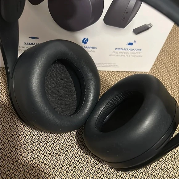 PlayStation Pulse 3D Wireless Headset - Picture 9 of 16